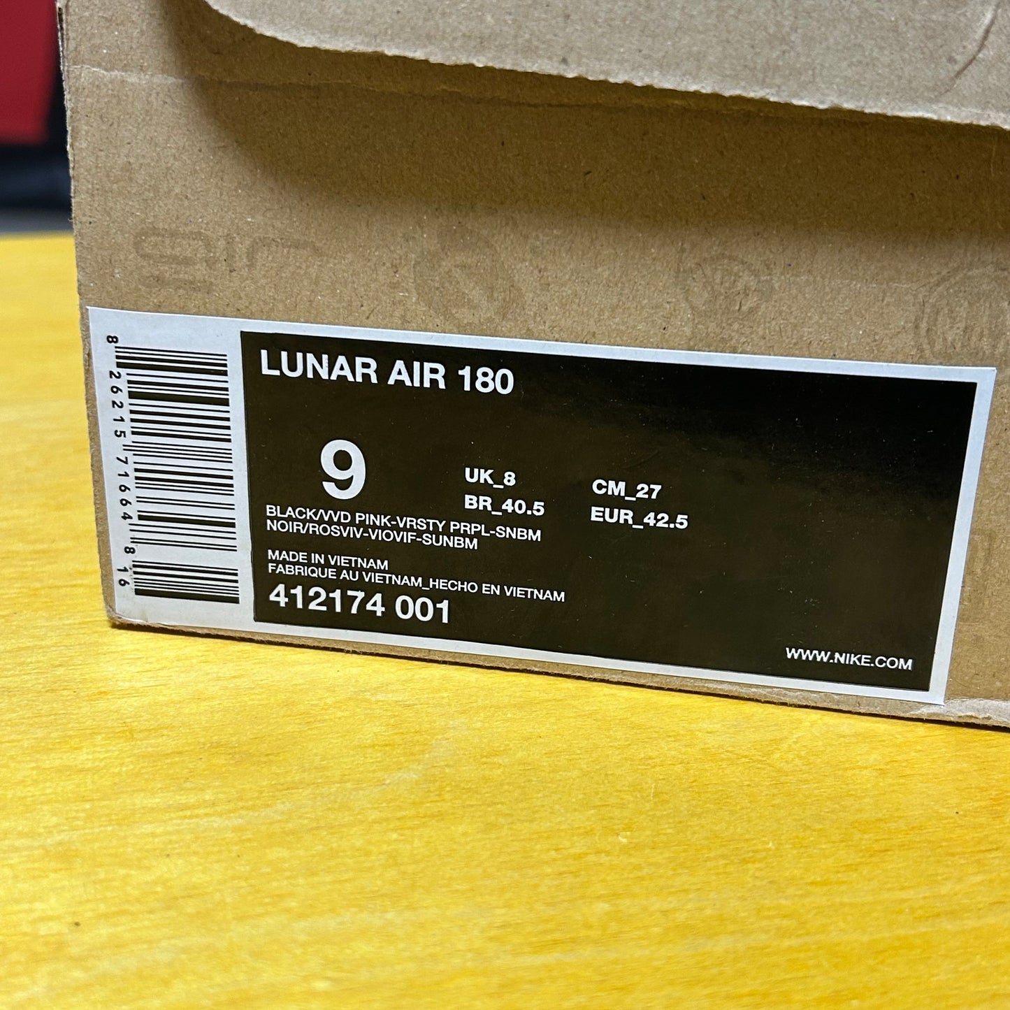 Rare 2010 Size? Collaboration Lunar AM180