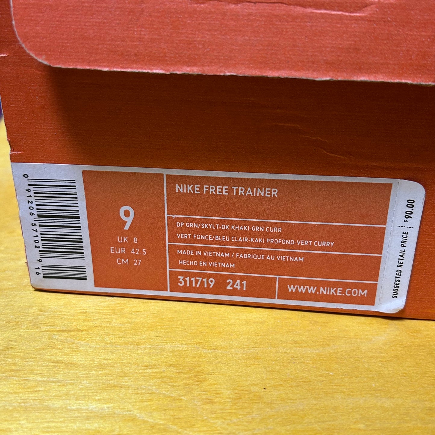 Rare DS Brand New 2005 “Futura” Free Run
