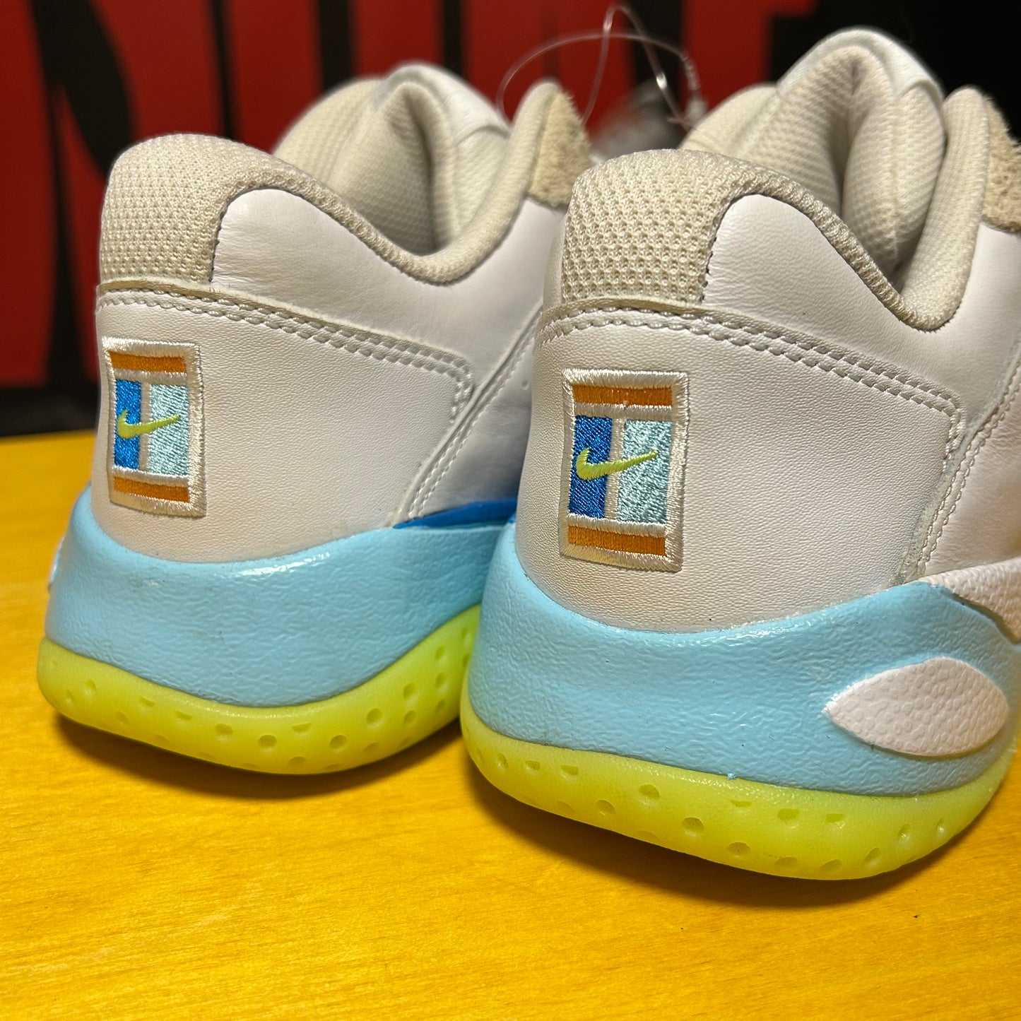 DS Brand New Sample 2018 Court 2 Lite