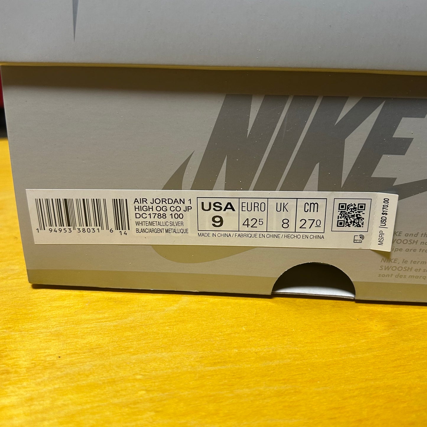 Deadstock Brand New 2020 Co.JP AJ1