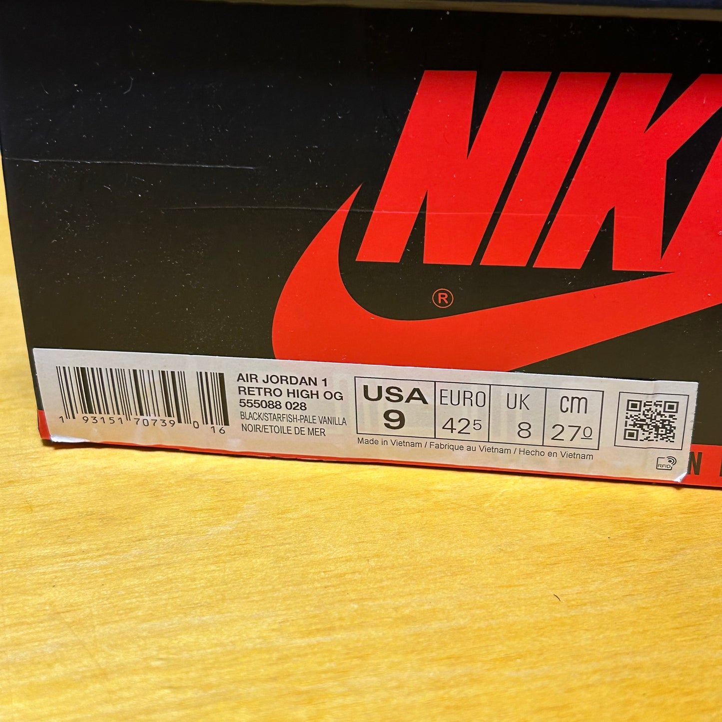 2016 AJ1 "Shattered Backboard" 2.0