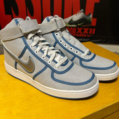 Non Sample DS 2003 Geoff McFetridge Vandal