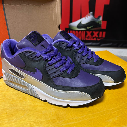 Rare Sample DS 2007 AM90 “Quasar”