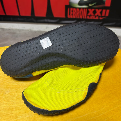 Deadstock Brand New Original 1990 Aqua Sock (Neon) XL