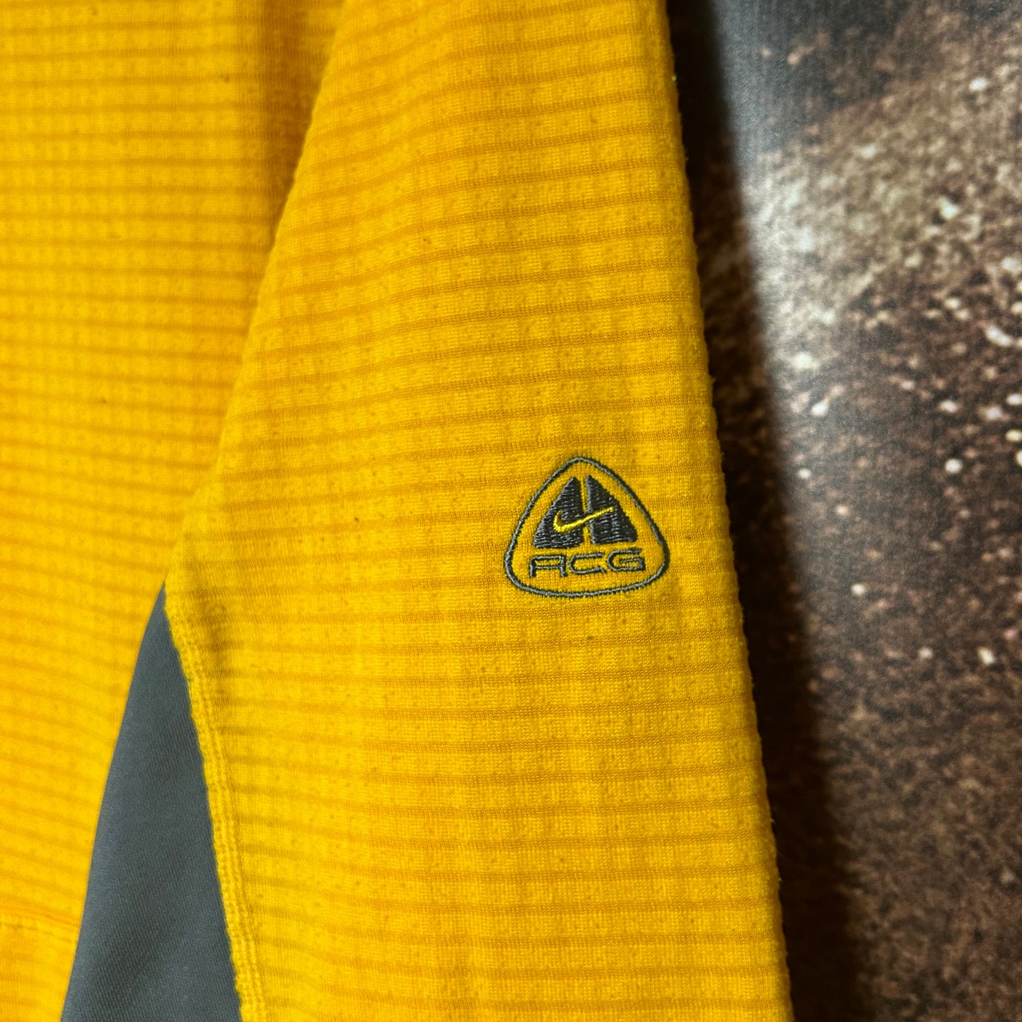 Rare Early 2000s Sphere ACG Thermal