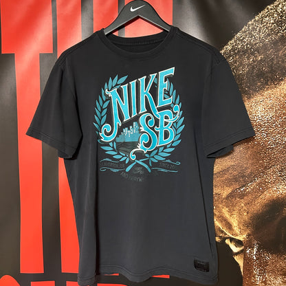 Mid 2000s SB Graphic Logo Tee