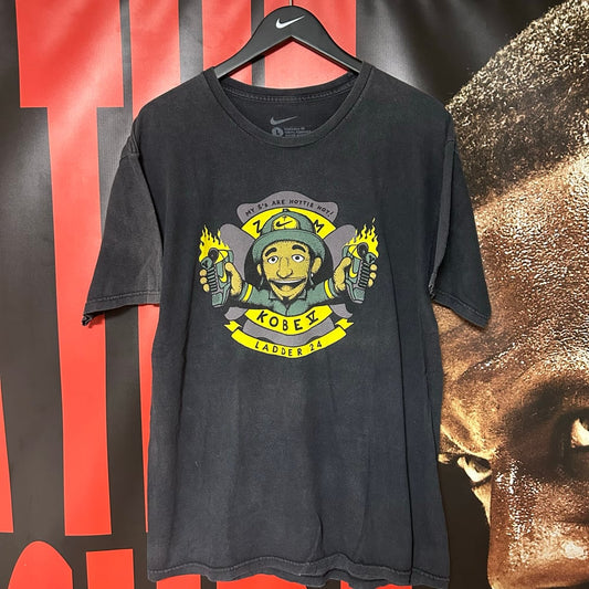 2009 Kobe Undefeated Muppets Tee