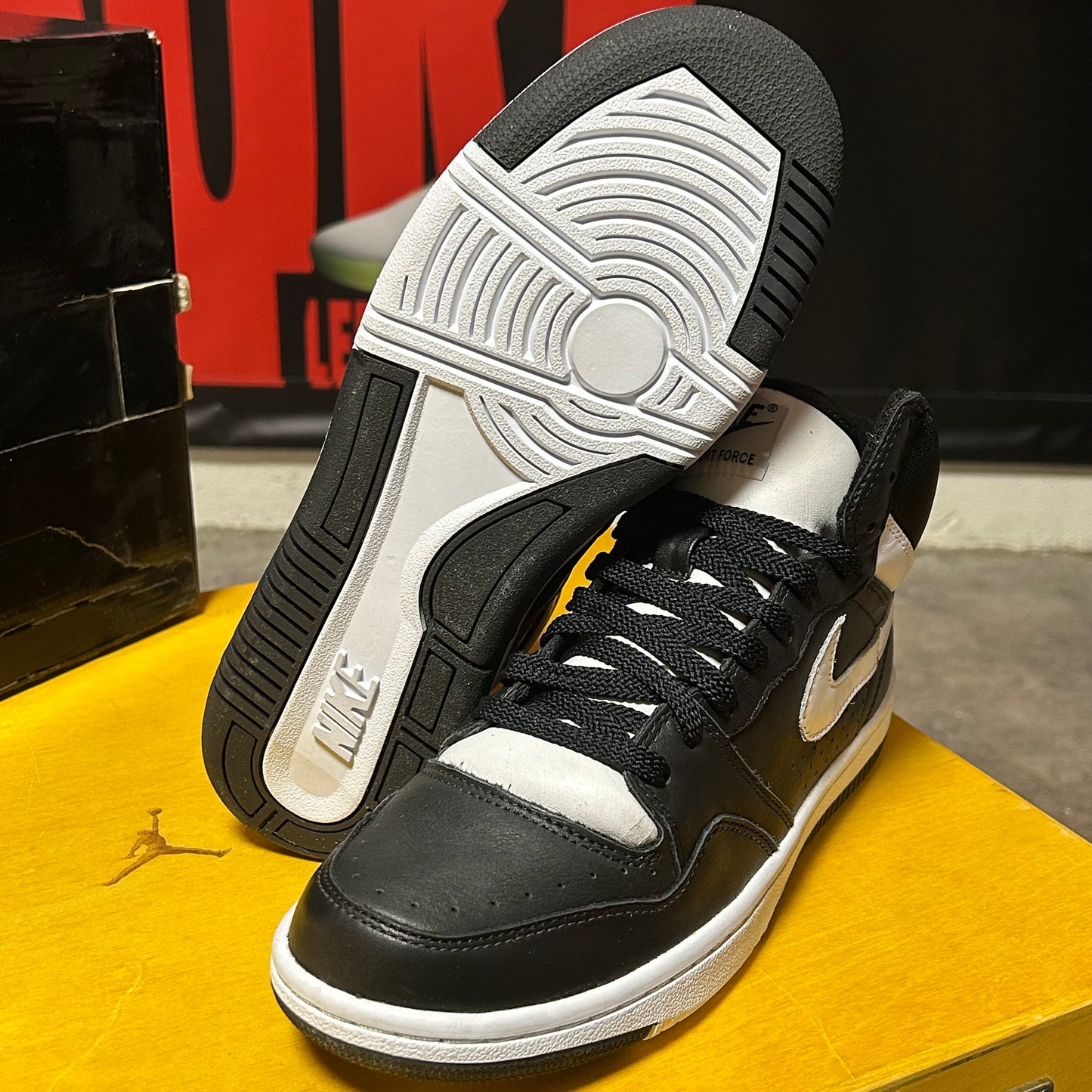 Rare DS Brand New 2005 “HTM” Court Force