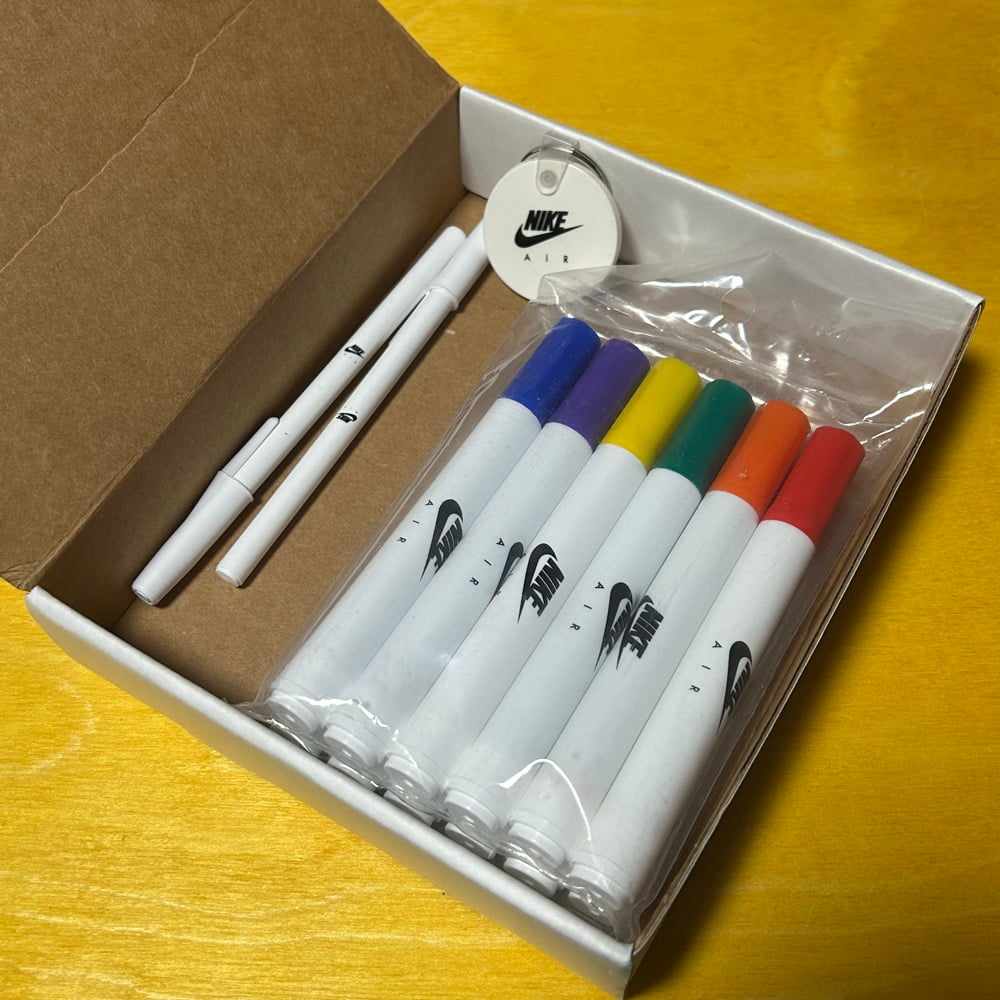 Rare Promotional AM Day Marker/Pen/Keychain Set