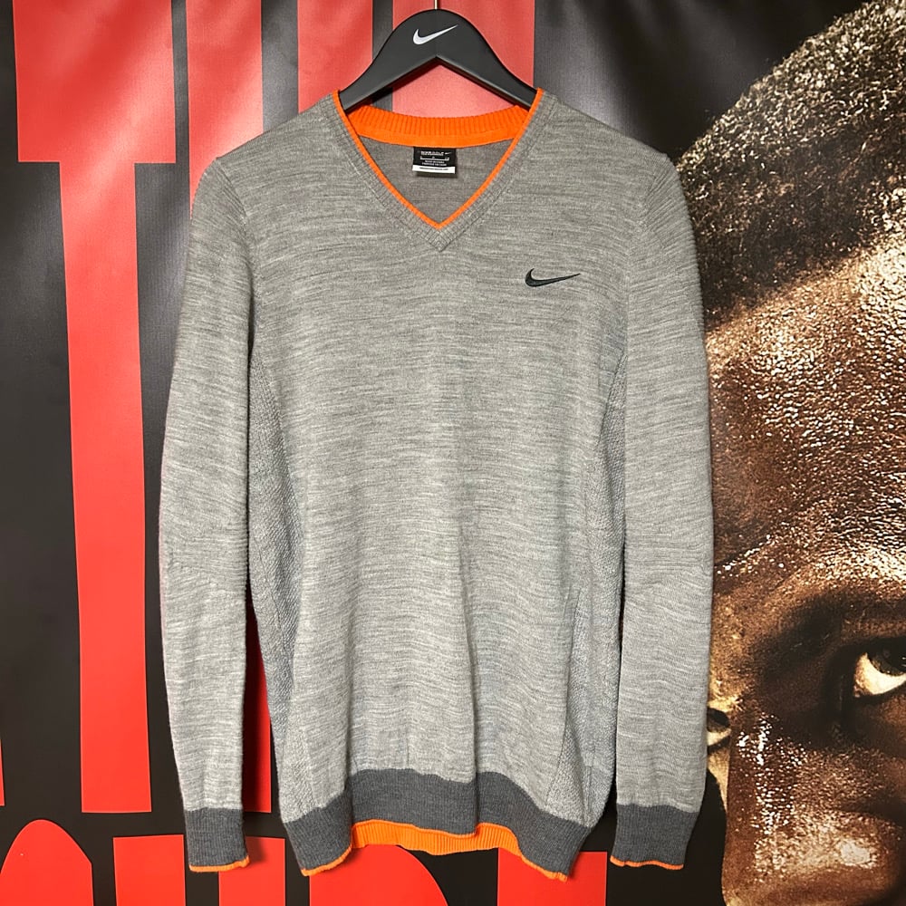 Brand New Golf V-Neck Knit Sweater