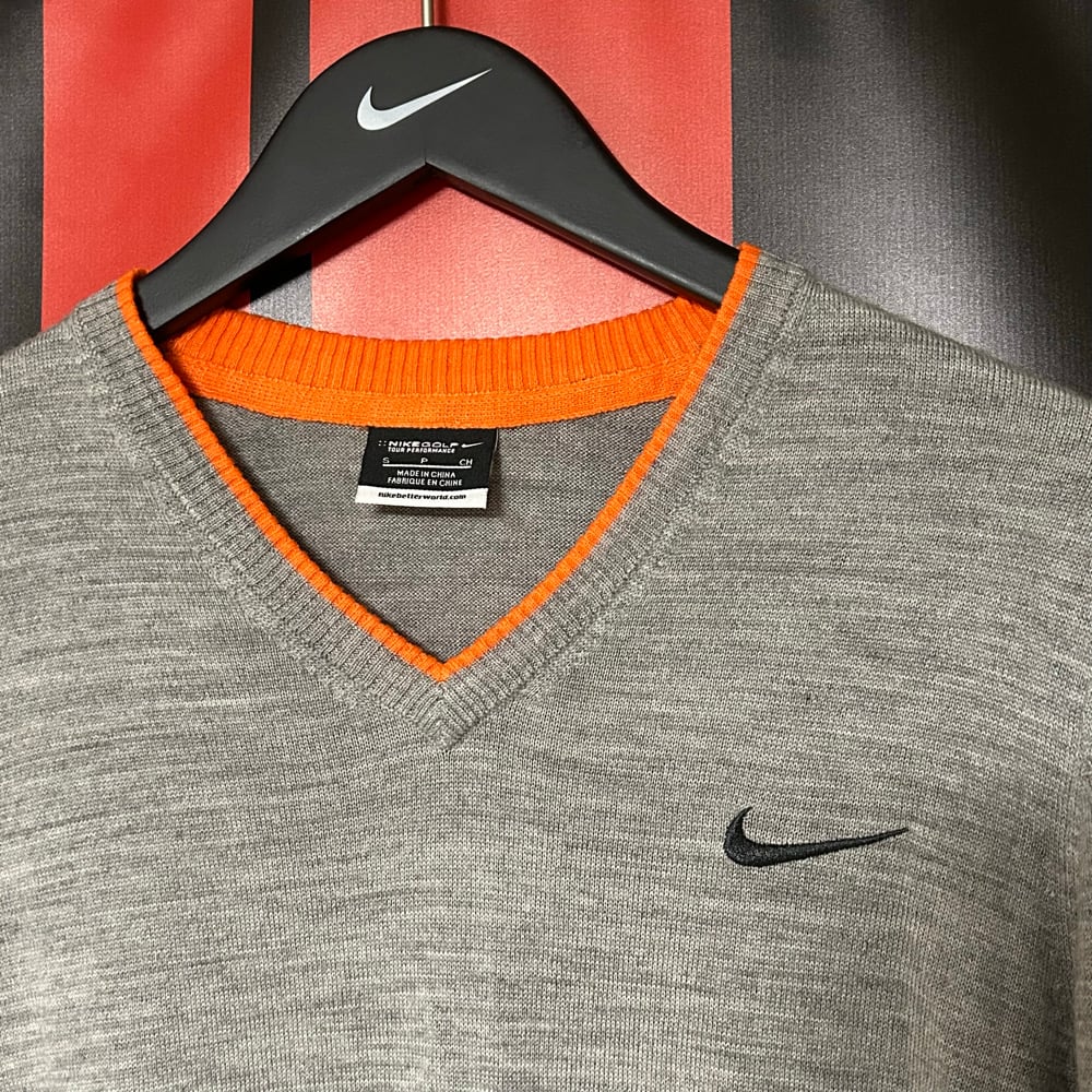 Brand New Golf V-Neck Knit Sweater