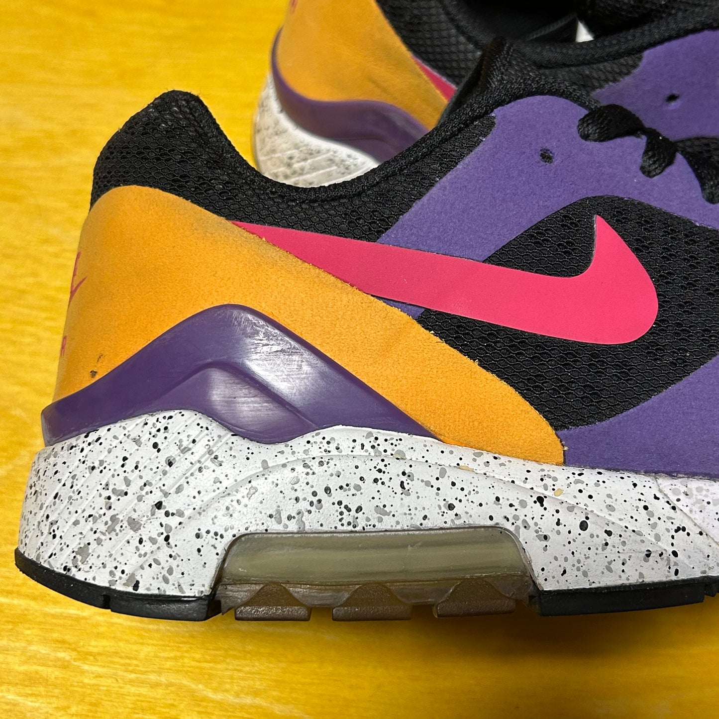 Rare 2010 Size? Collaboration Lunar AM180