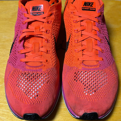 FlyKnit Racer Hyper Crimson
