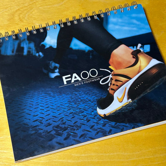 Rare Original Promotional 2000 Footwear Preview Dealer Book