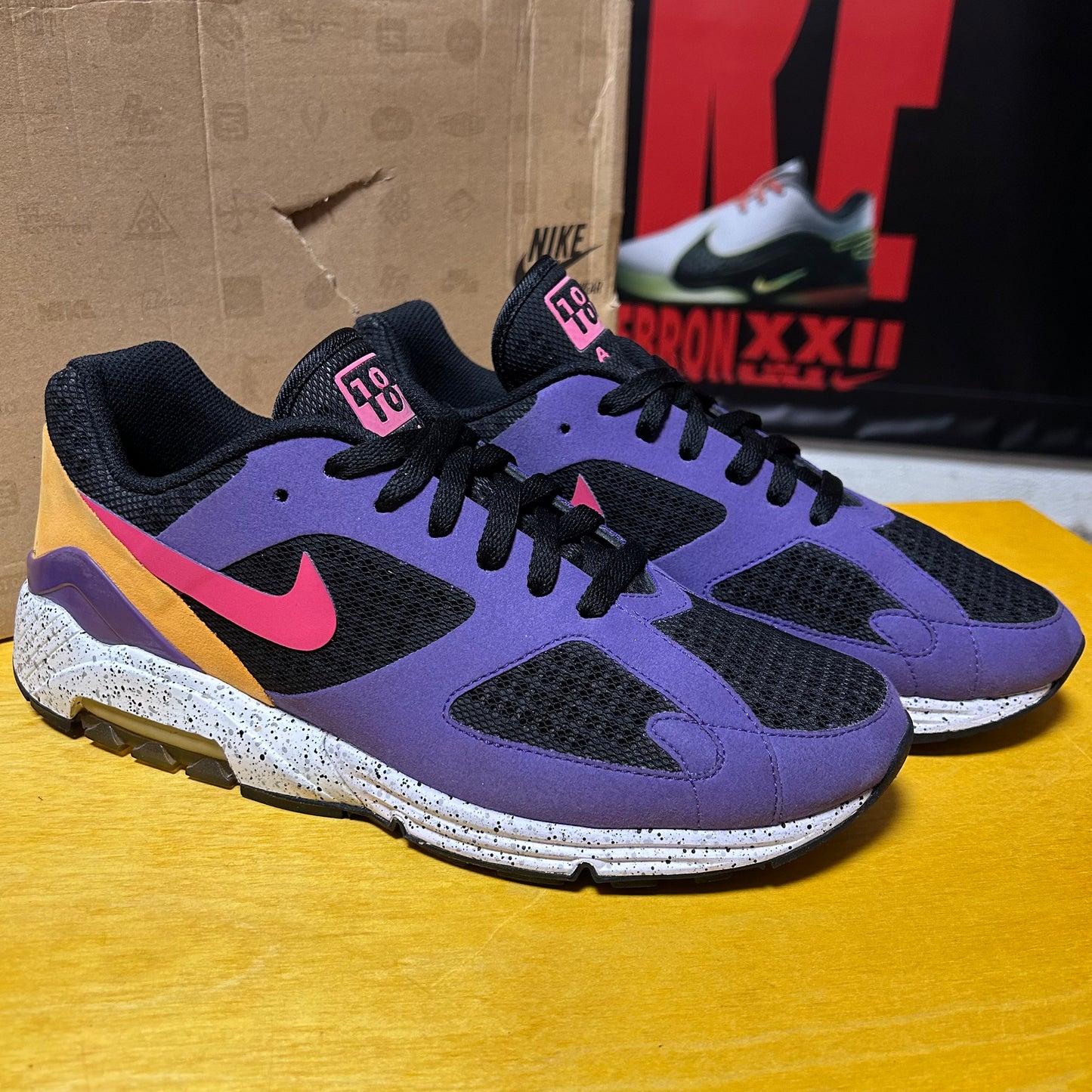 Rare 2010 Size? Collaboration Lunar AM180