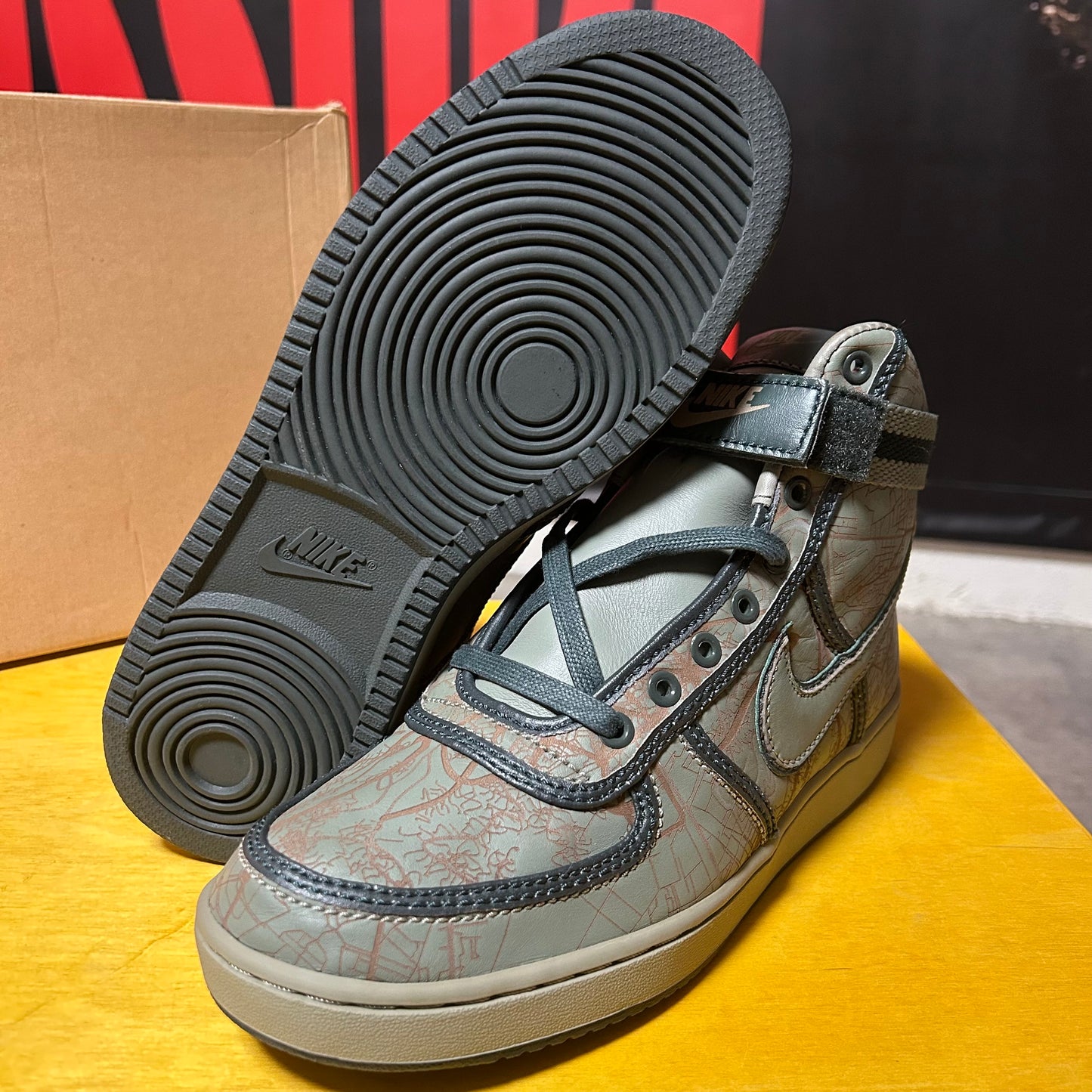 Rare DS Brand New 2005 Tom Luedecke Laser Vandal