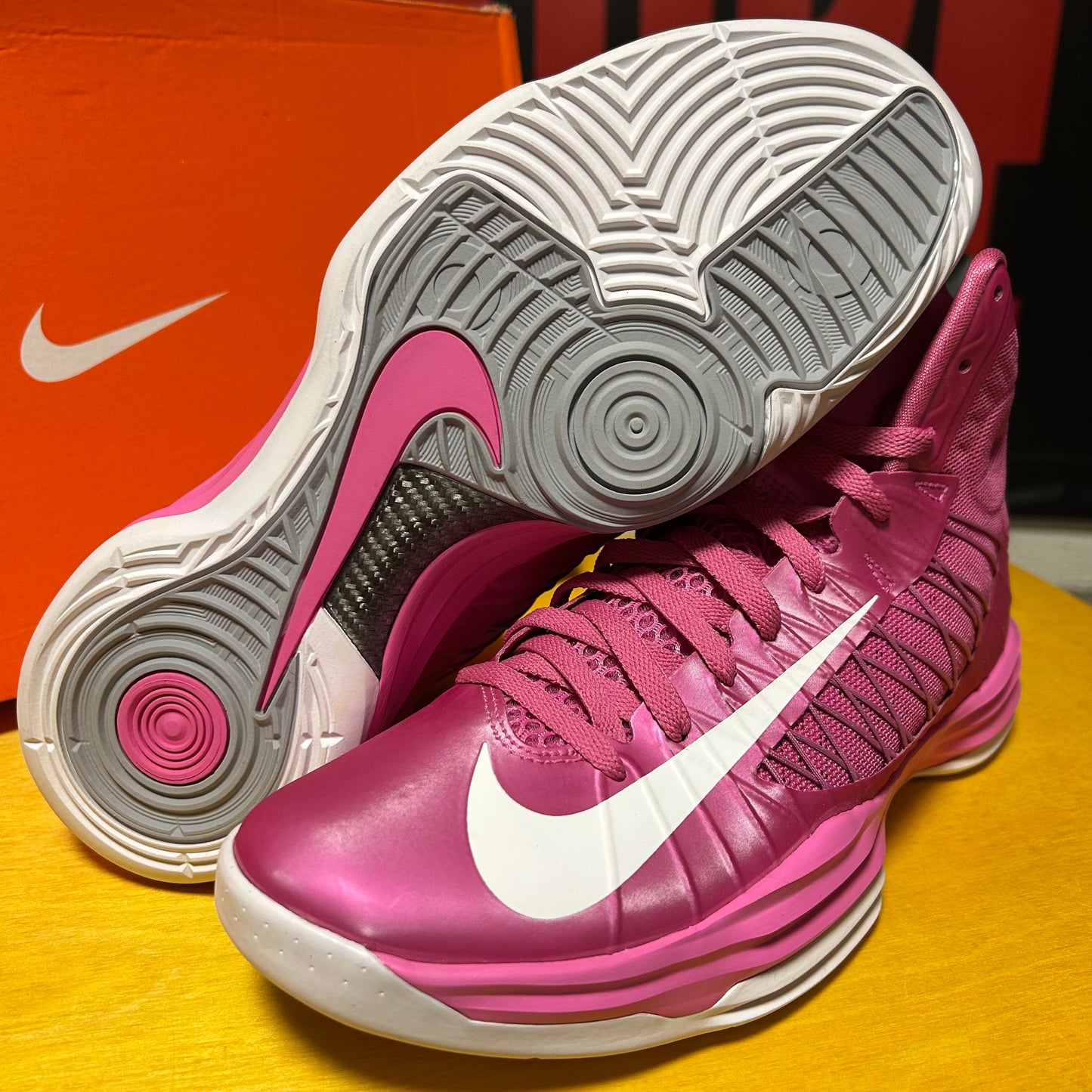 DS Brand New Sample 2012 HyperDunk Kay Yow