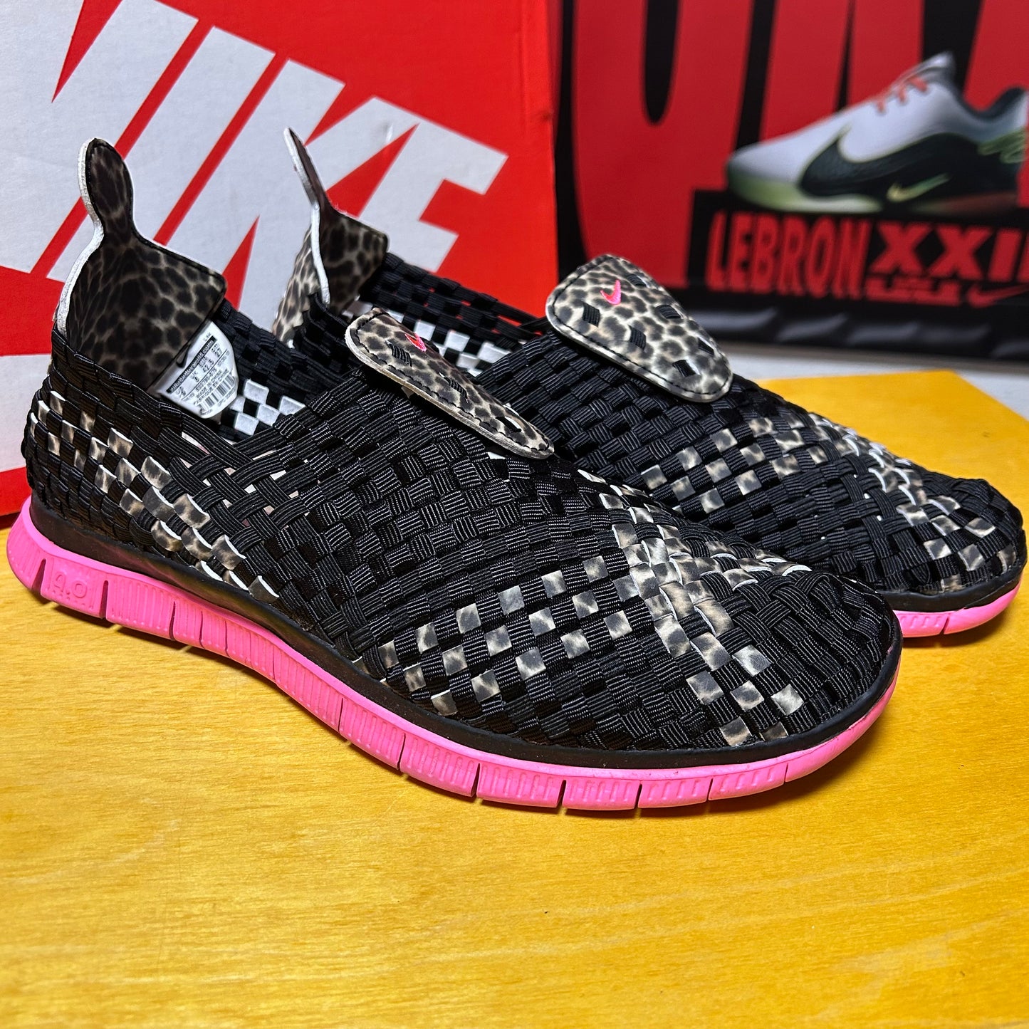 Rare 2013 Atmos Exclusive Free Woven 4.0 QS