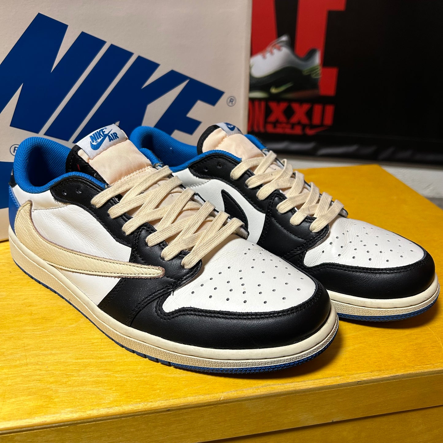 2021 Jordan 1 Low Travis Fragment (Size 10.5)
