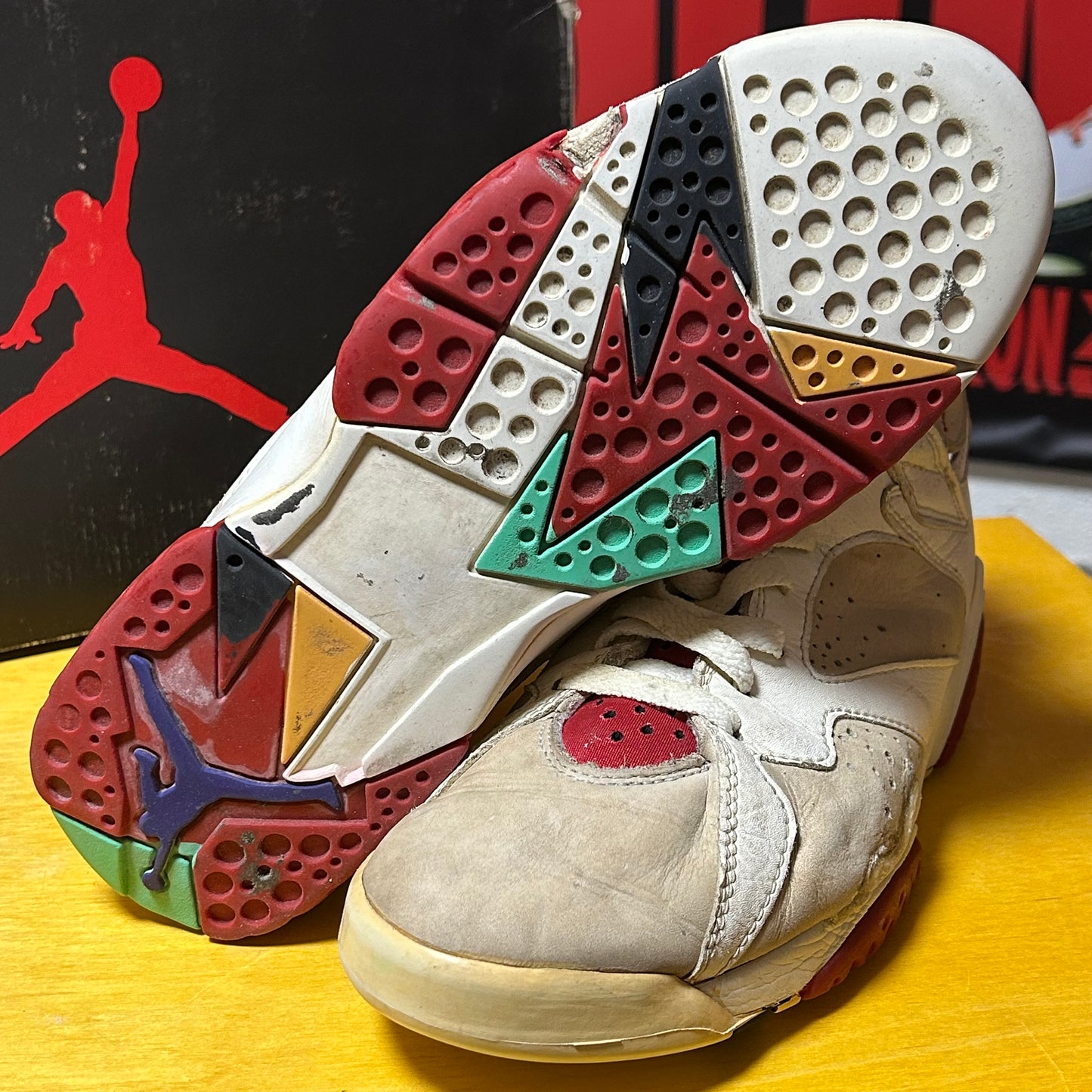 Rare Original 1992 Jordan VII "Hare"