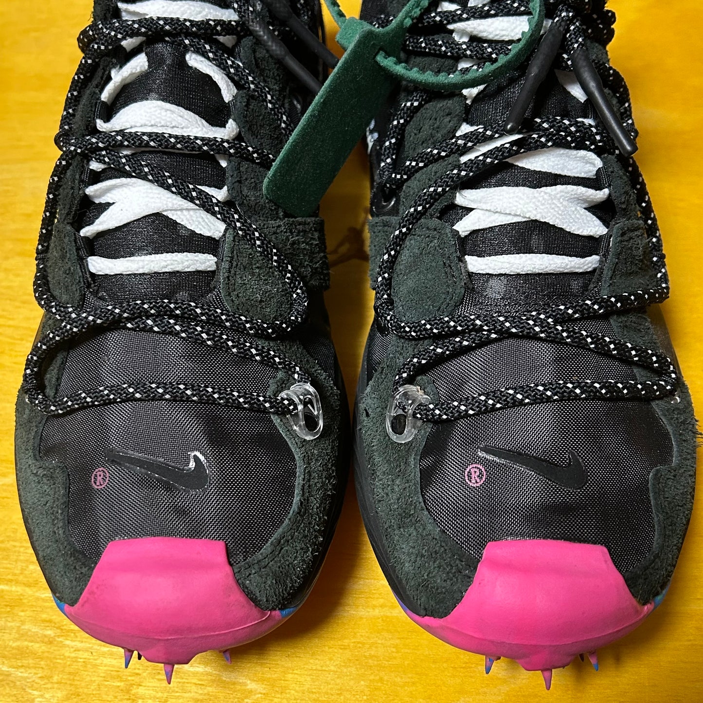 Brand New 2019 Off-White Terra Kiger
