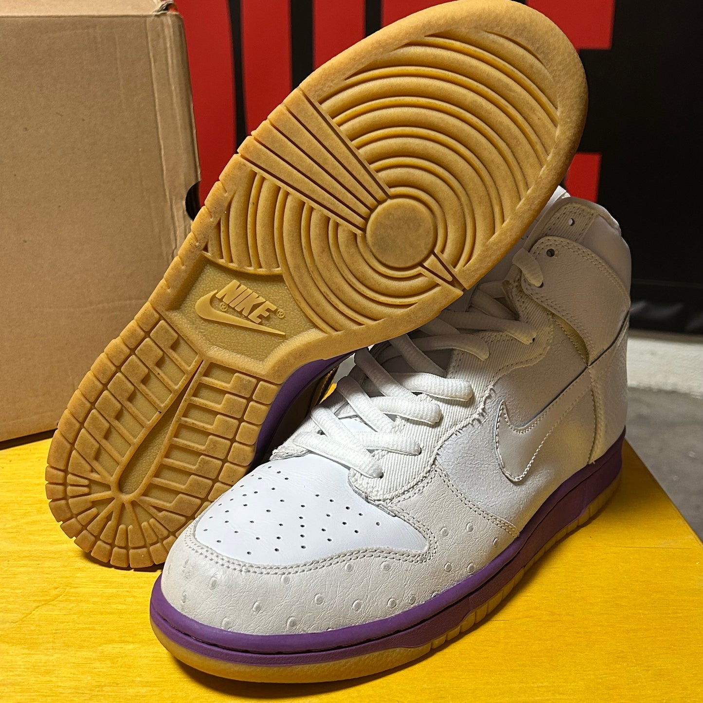 Rare 2005 Dunk High "MITA" Collaboration