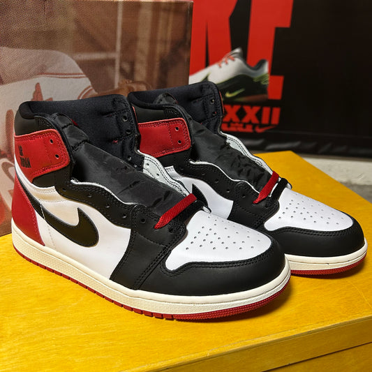 DS 2025 AJ1 Black Toe Reimagined