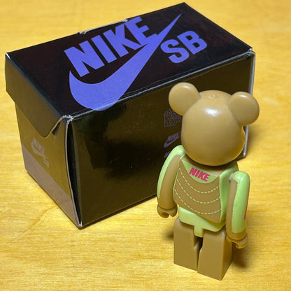 Rare Brand New Promotional 2006 Medicom 100% SB "Mama Bear" BearBrick