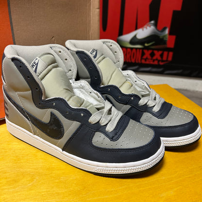 Rare DS Brand New 2003 “Georgetown” Terminator