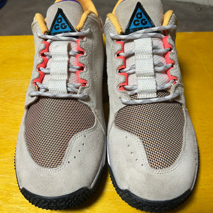 ACG Dog Mountain White Black Laser Summit