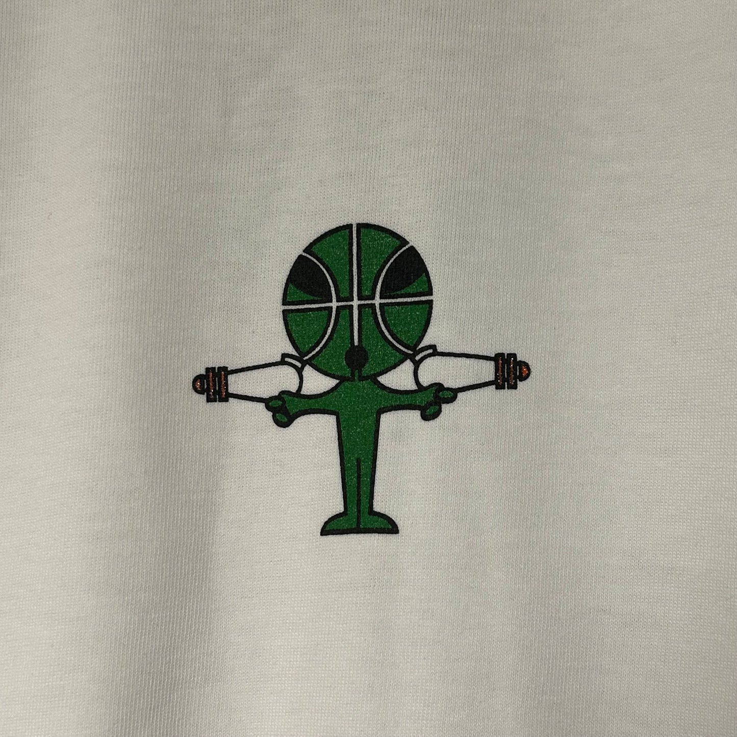 Insane Brand New With Tags 2005 SB “Raygun” Tee