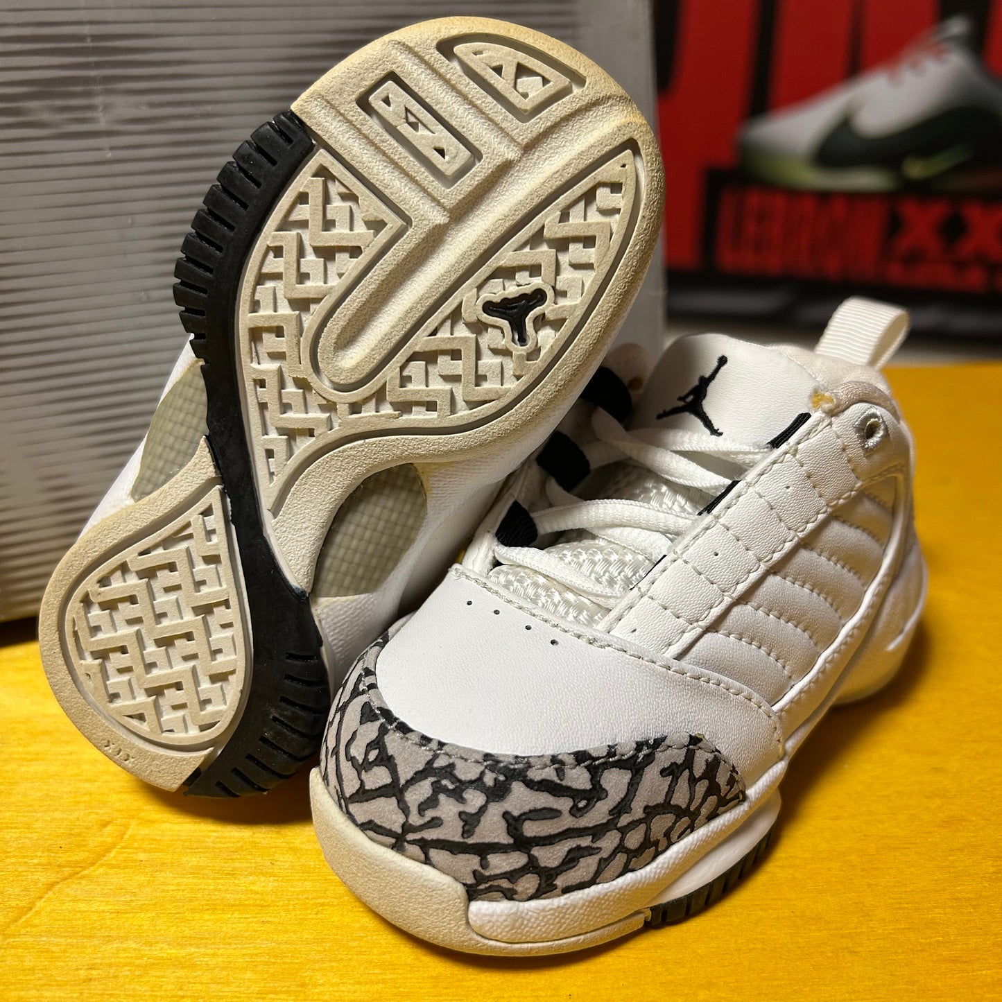 DS Brand New (Conditional) 2004 AJ19 TD Low