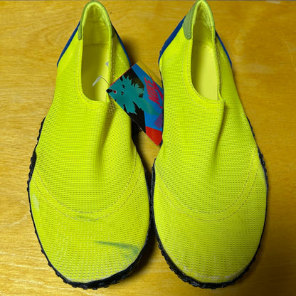 Deadstock Brand New Original 1990 Aqua Sock (Neon) Medium