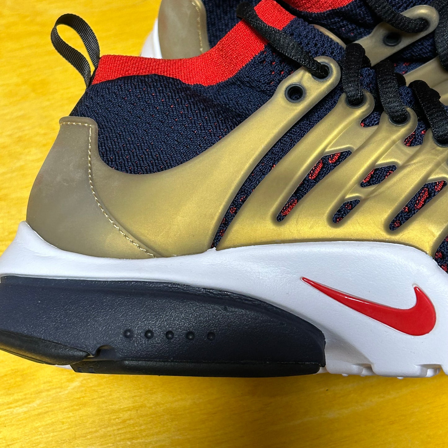 DS 2016 FlyKnit Presto Ultra “USA” Olympics