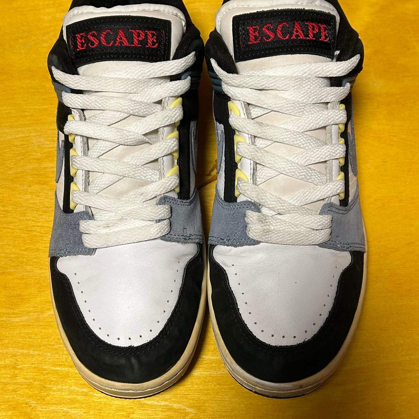 Rare 2006 AF2 "Escape Pack"
