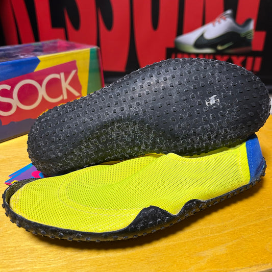 Deadstock Brand New Original 1990 Aqua Sock (Neon) Small