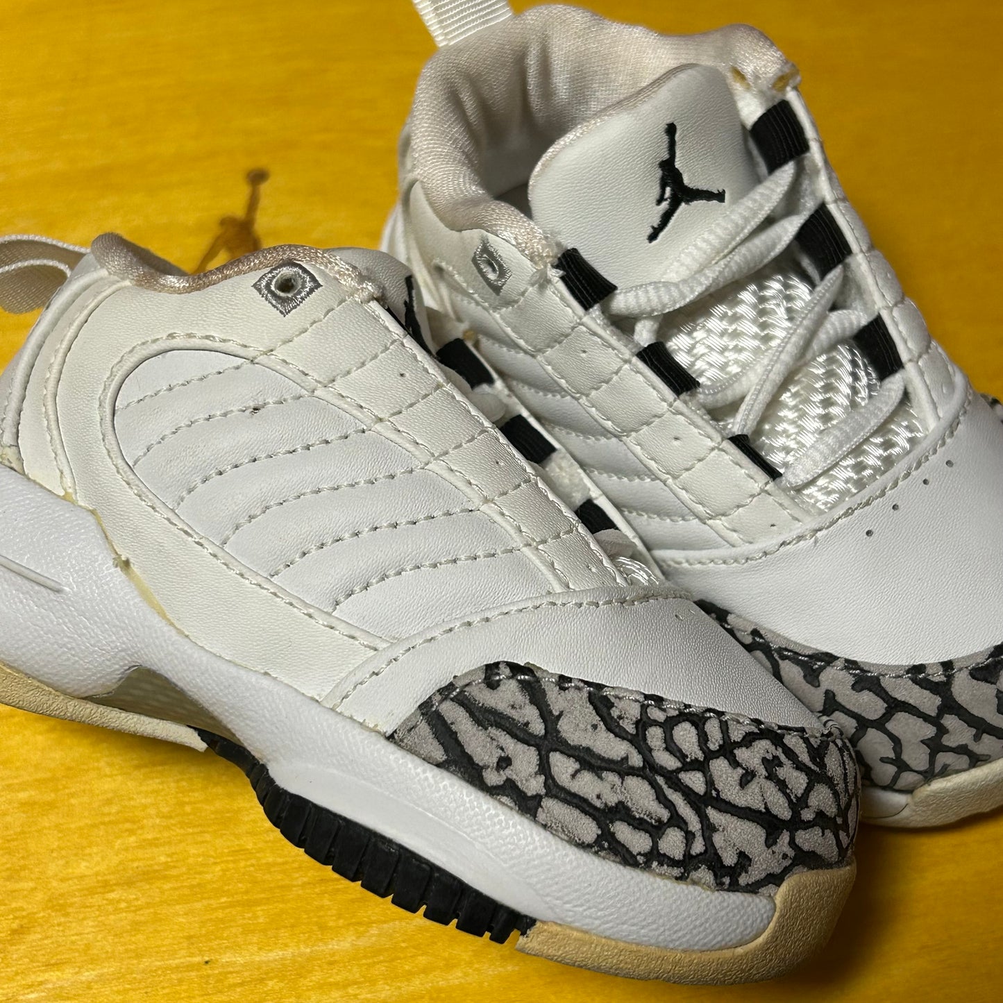 DS Brand New (Conditional) 2004 AJ19 TD Low