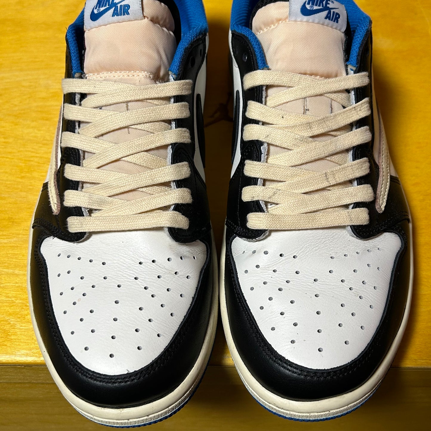 2021 Jordan 1 Low Travis Fragment (Size 10.5)