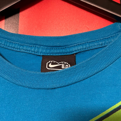 Rare Mid 2000s 6.0 Art Tee