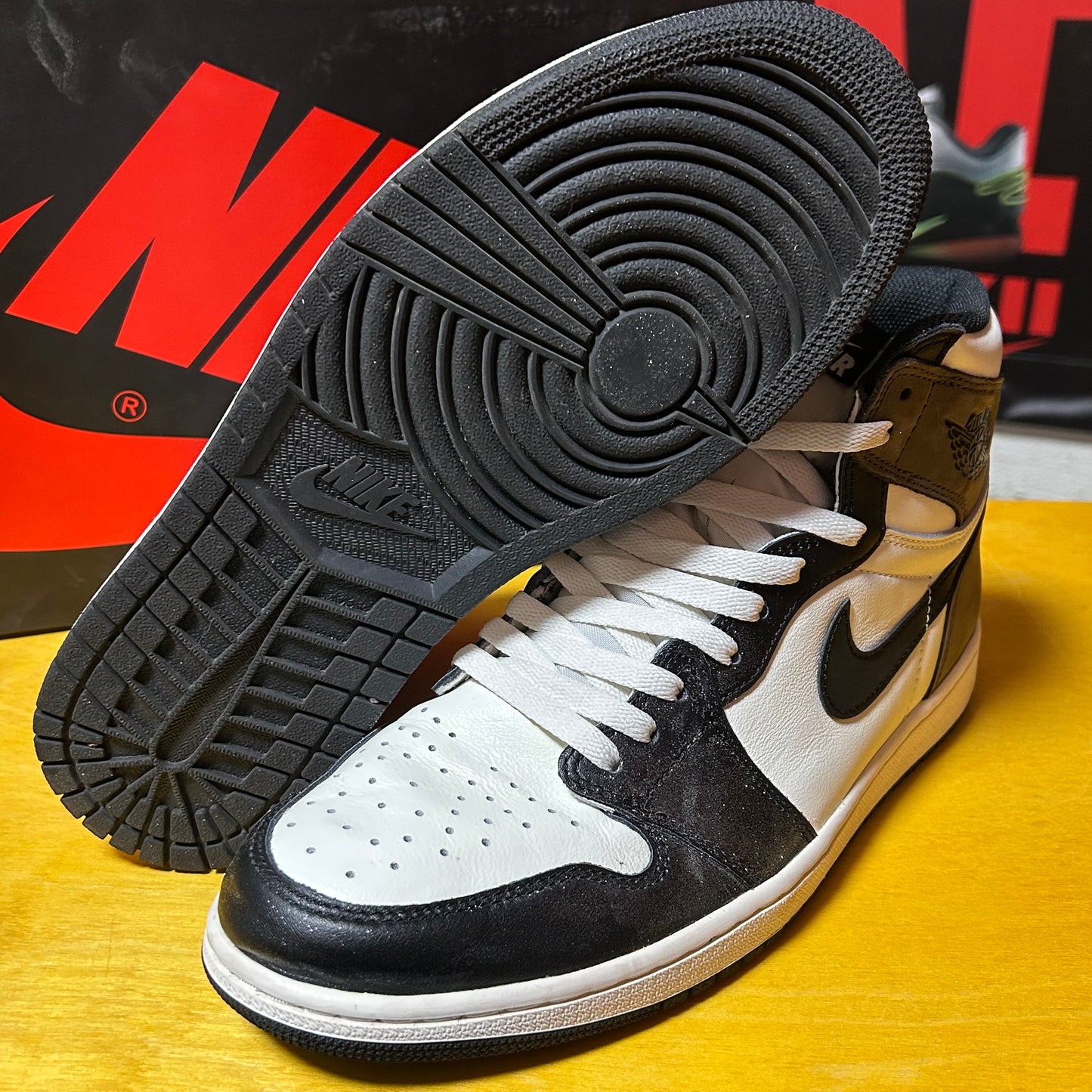 2020 Jordan 1 Hi OG “Mocha”