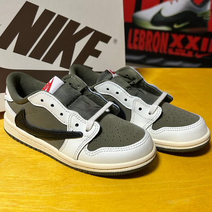 Brand New Travis Scott “ Reverse Olive” AJ1 10C