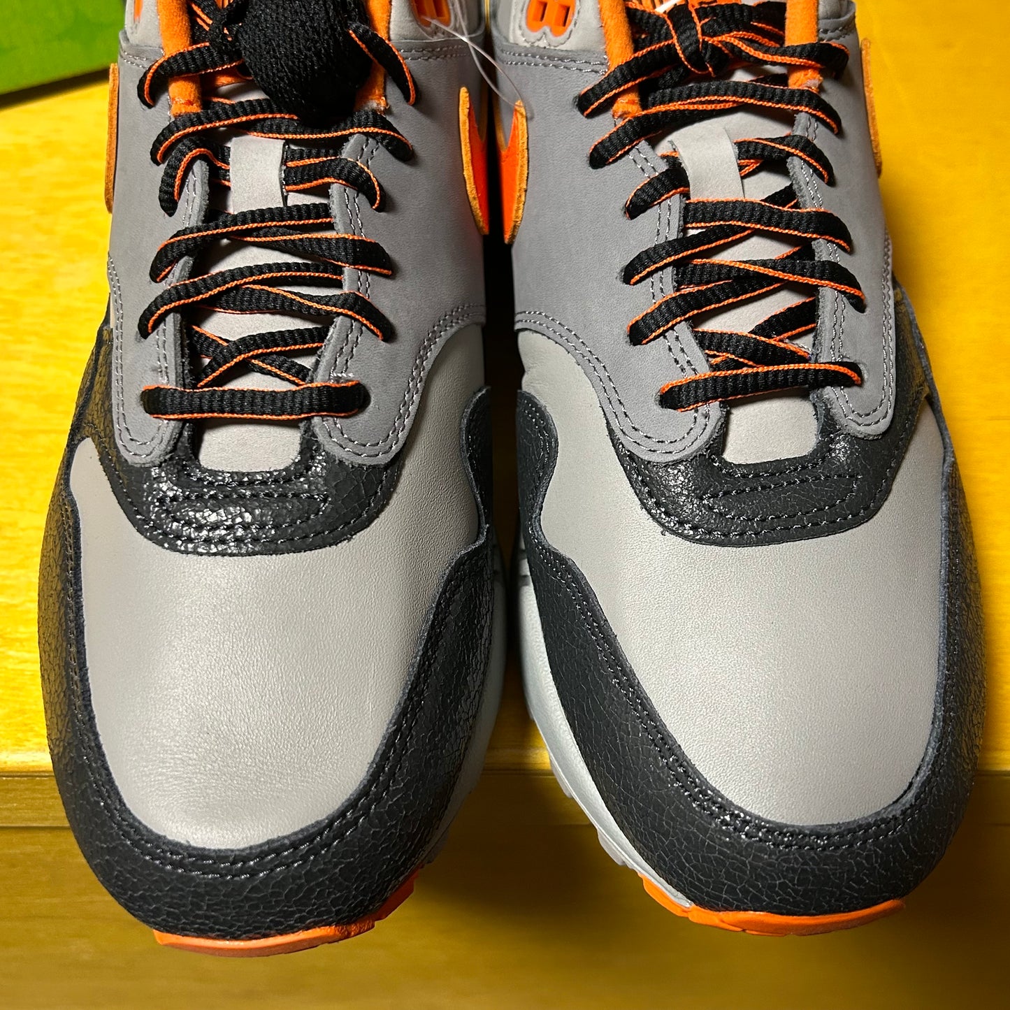 DS Brand New “HUF” SF AM1