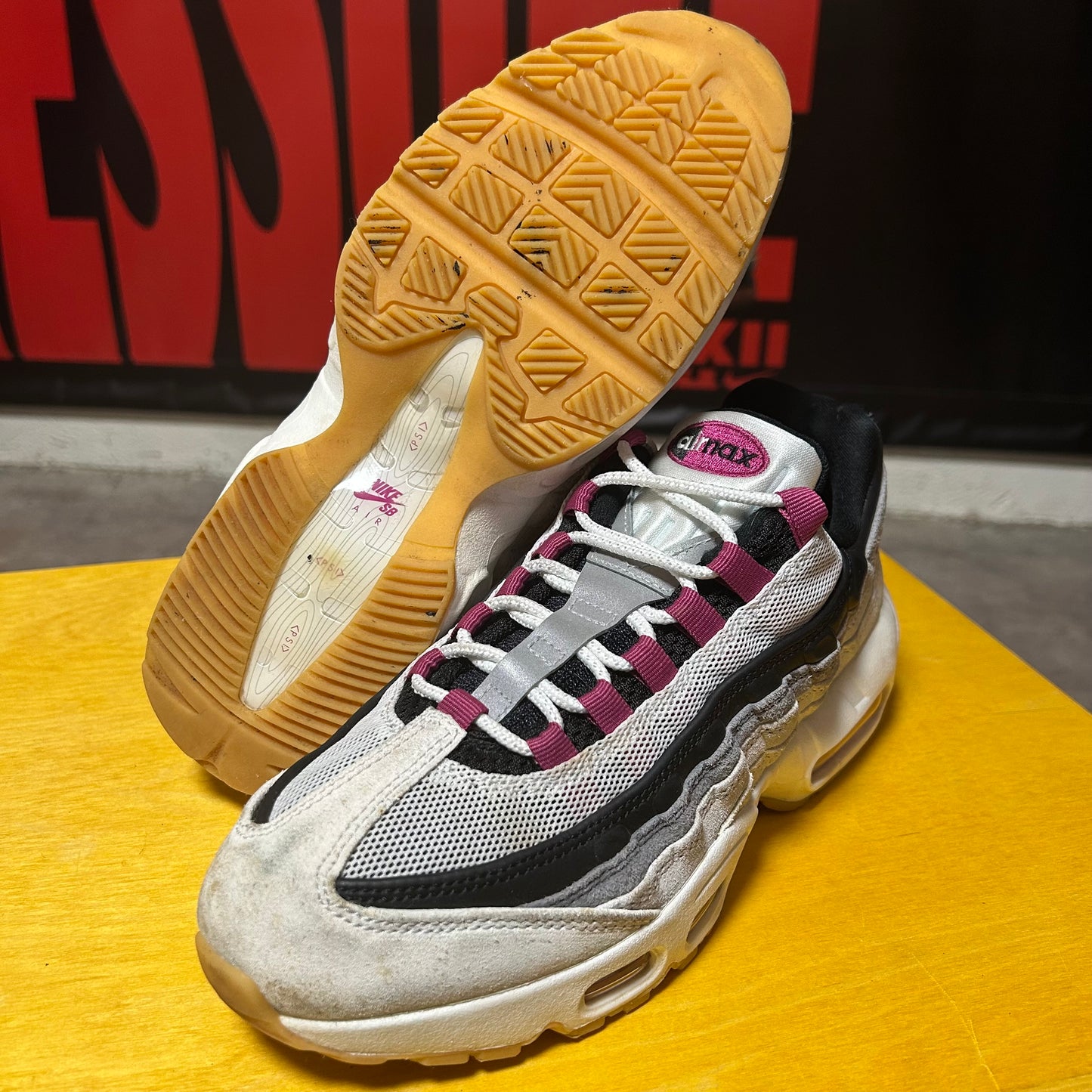 2025 SB AM95 Violet