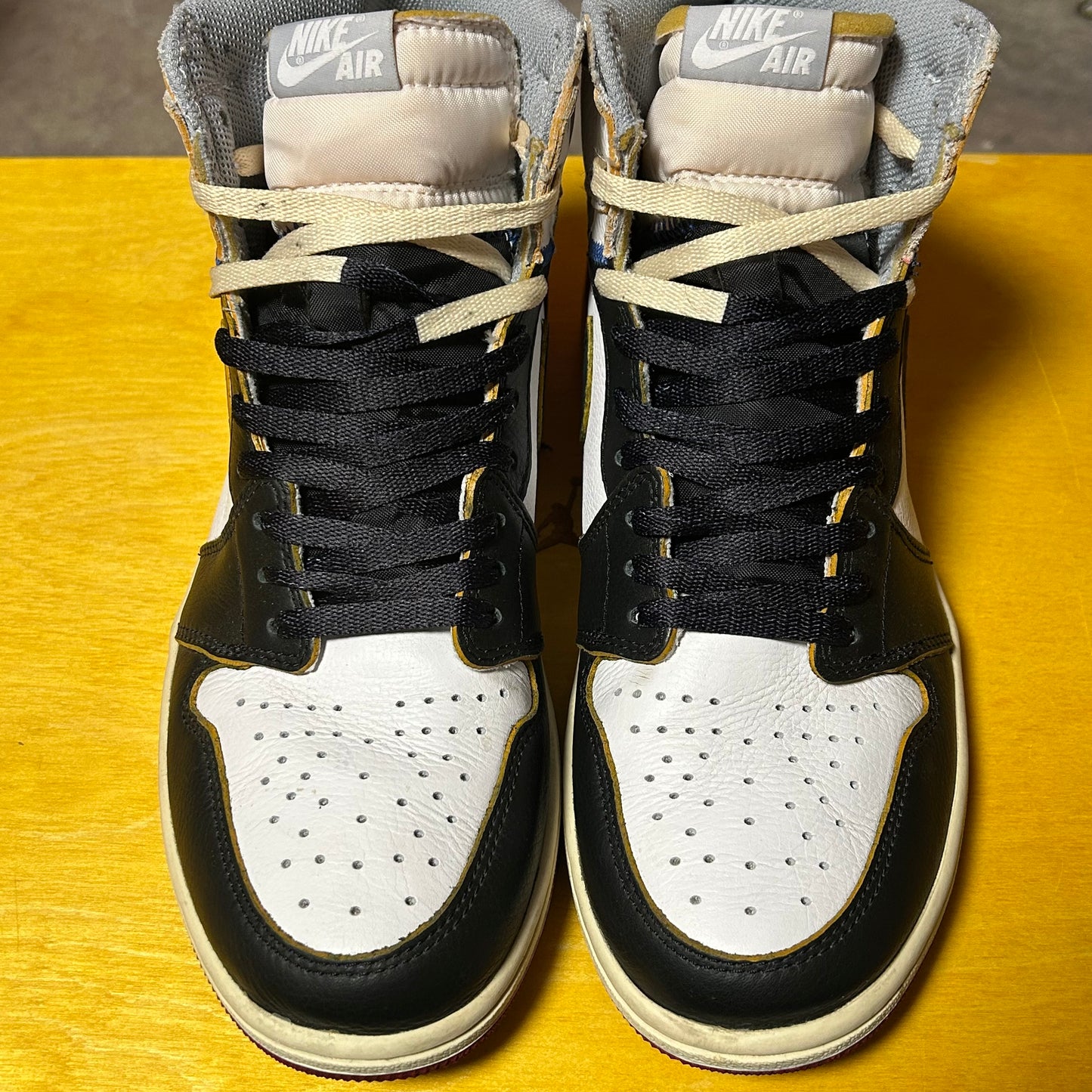 2018 Jordan 1 Hi OG Union "Black Toe"