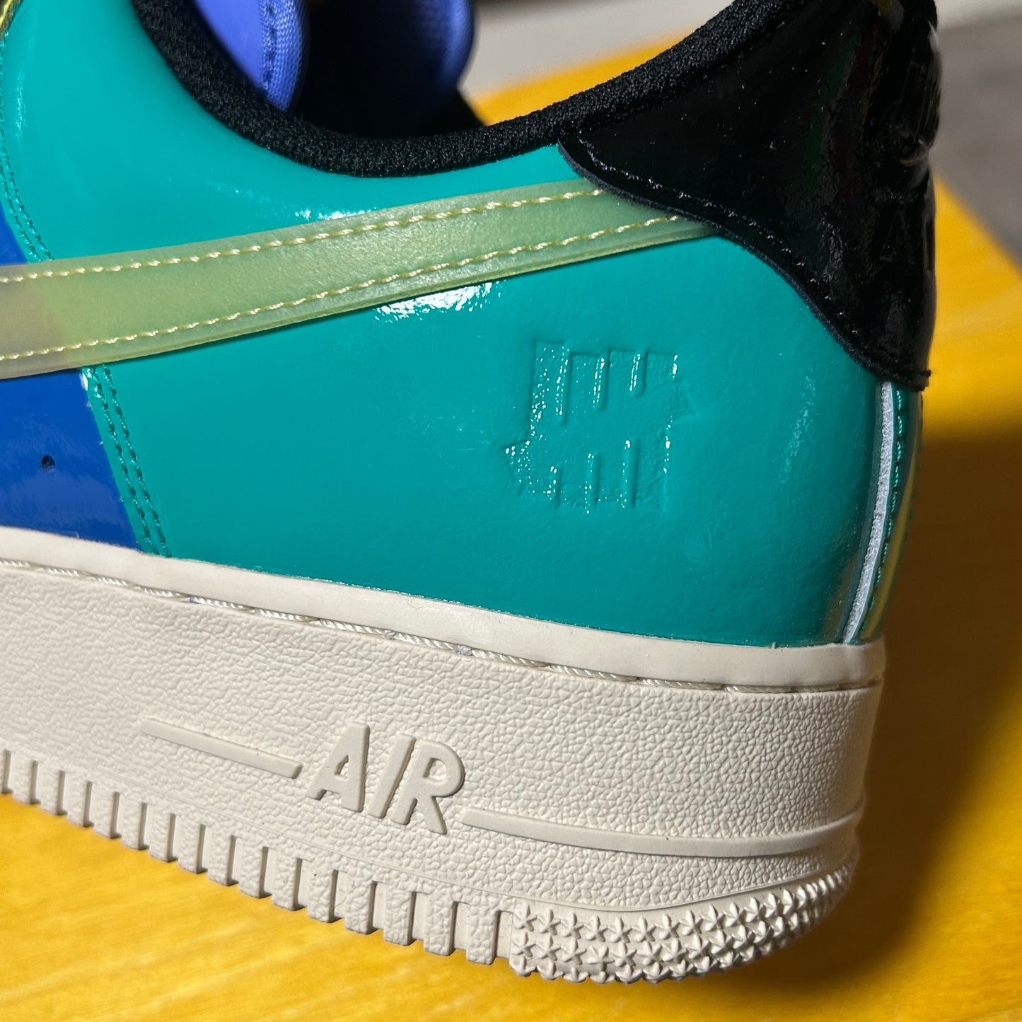 2022 Air Force 1 Undefeated "Community"