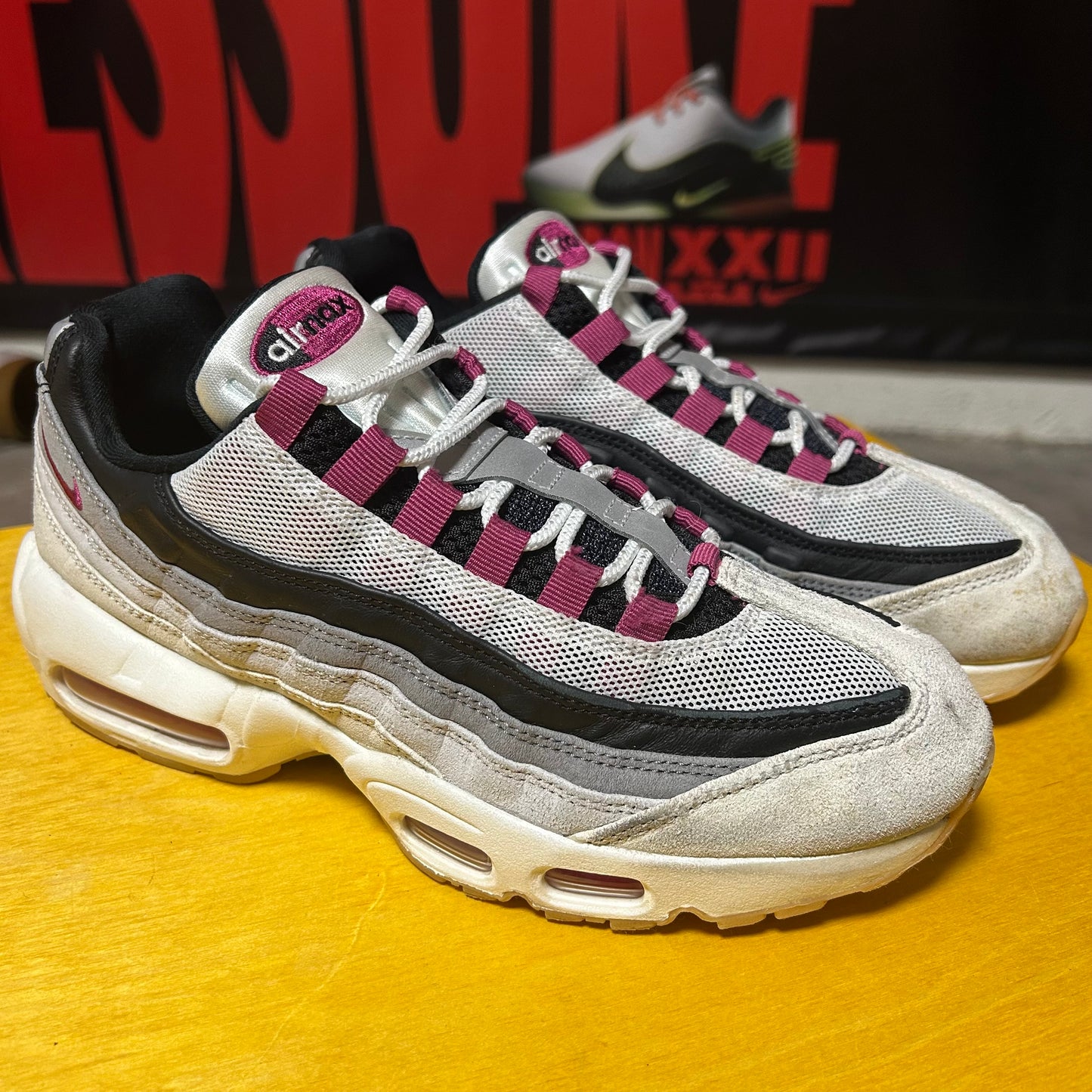 2025 SB AM95 Violet