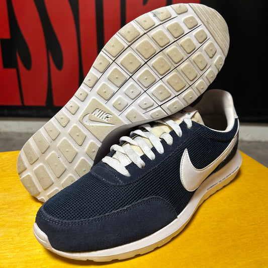 2016 Fragment Collaboration Roshe Daybreak