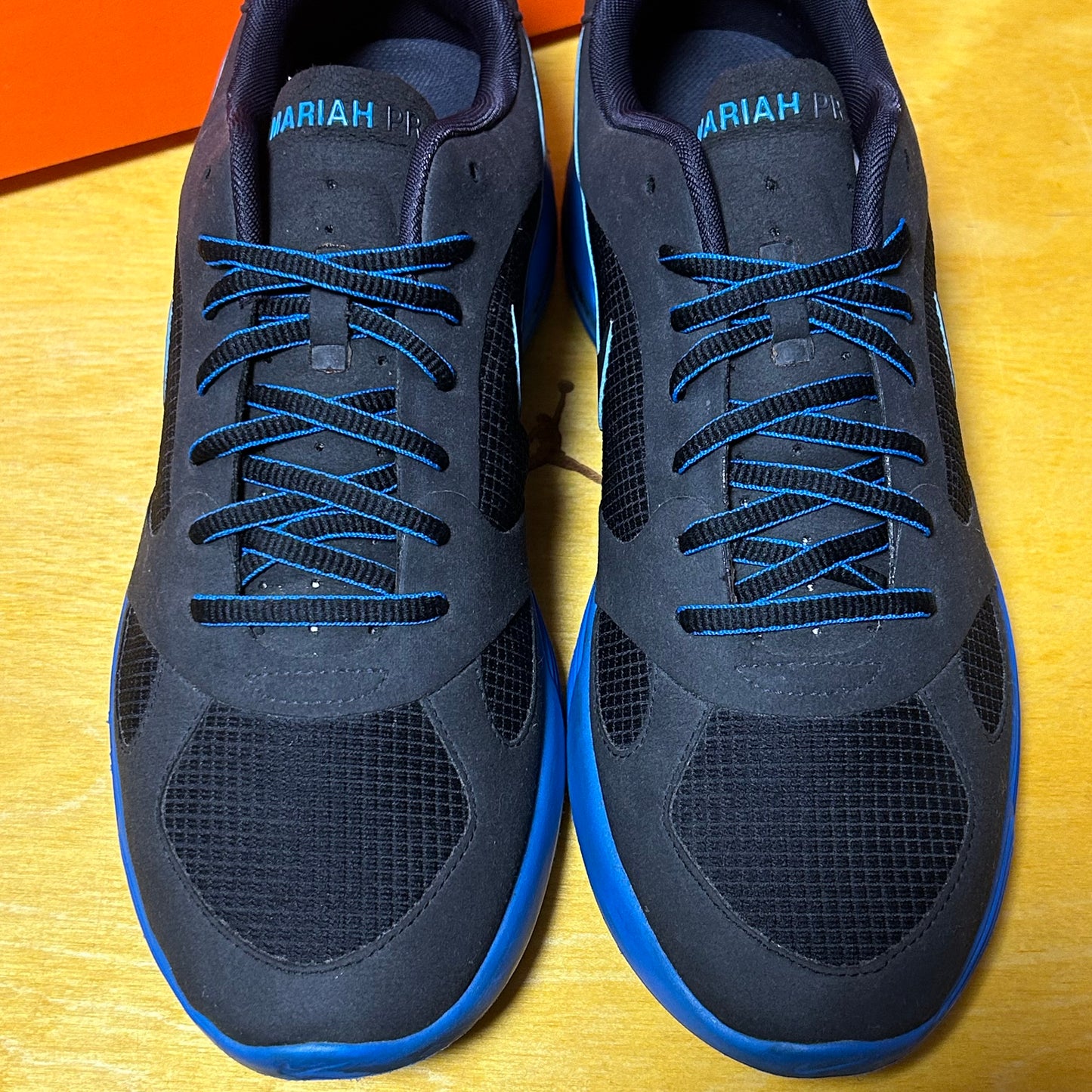 Rare 2009 Air Mariah PR MTRL+ Lunar