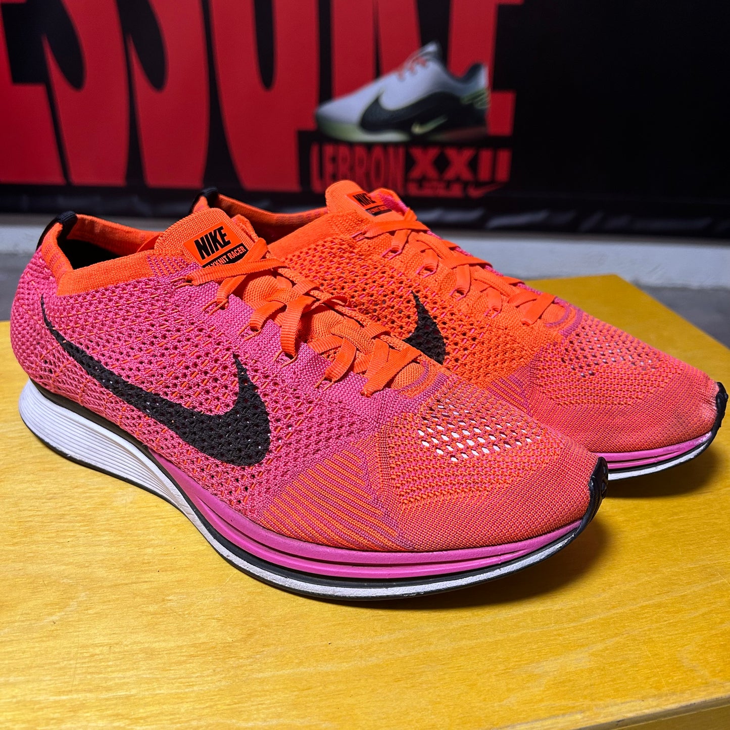 FlyKnit Racer Hyper Crimson