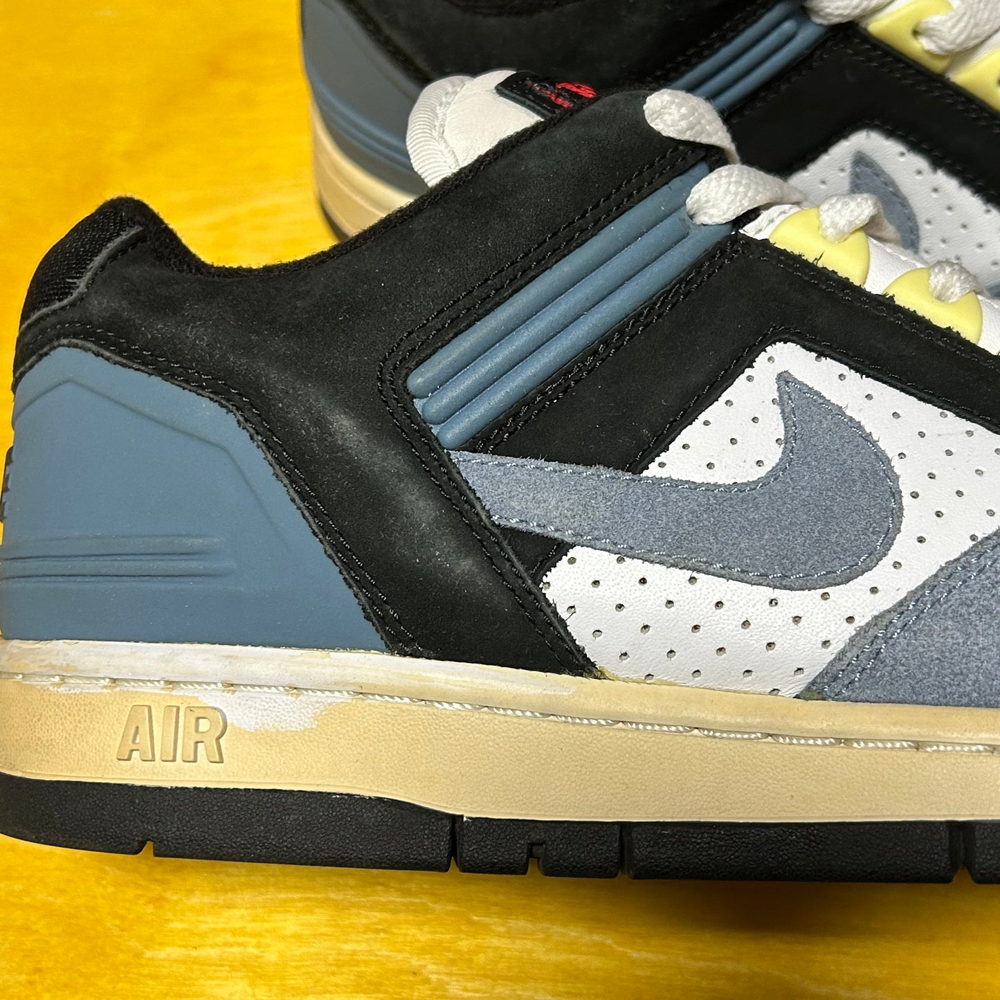 Rare 2006 AF2 "Escape Pack"